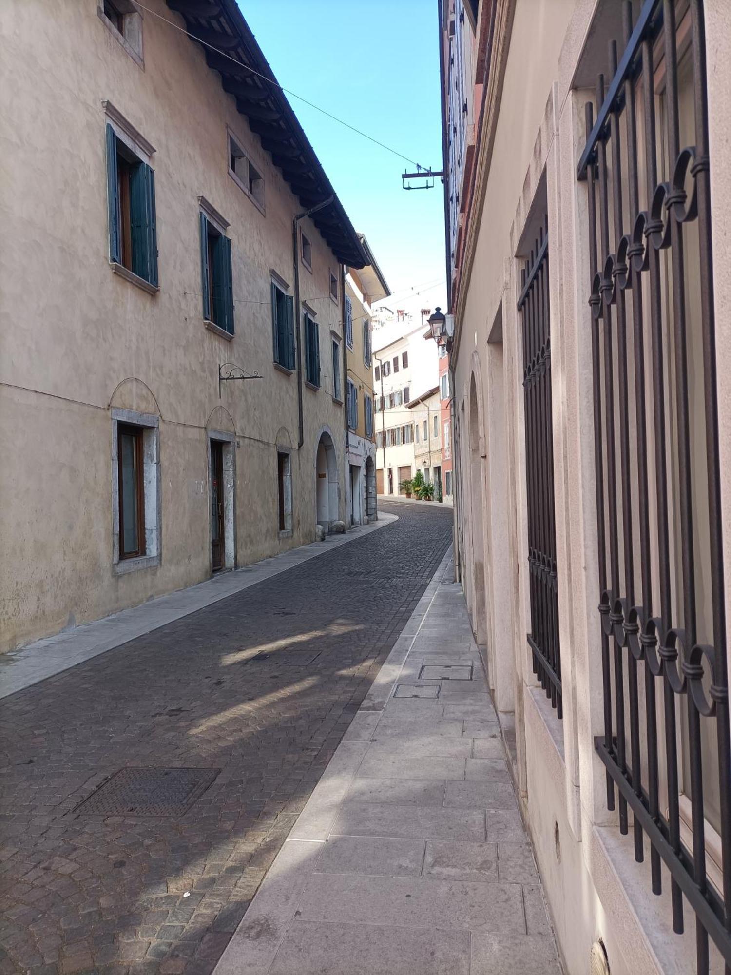 Appartamento Bonbon, Centro Storico Con Parcheggio Gorizia Exterior foto
